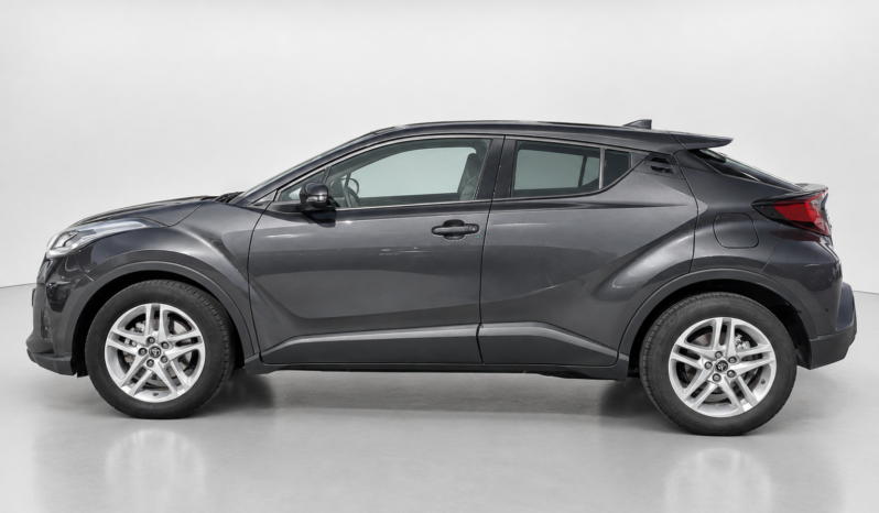 
								Toyota C-HR 1.8 Hybrid ECVT Active full									